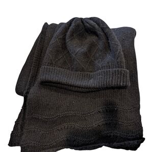 Black Knit Hat and Scarf Set